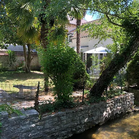 Maison Familiale Au Coeur De La Vallee De L'Eure Breuilpont Exterior foto