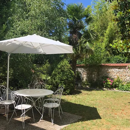 Maison Familiale Au Coeur De La Vallee De L'Eure Breuilpont Exterior foto