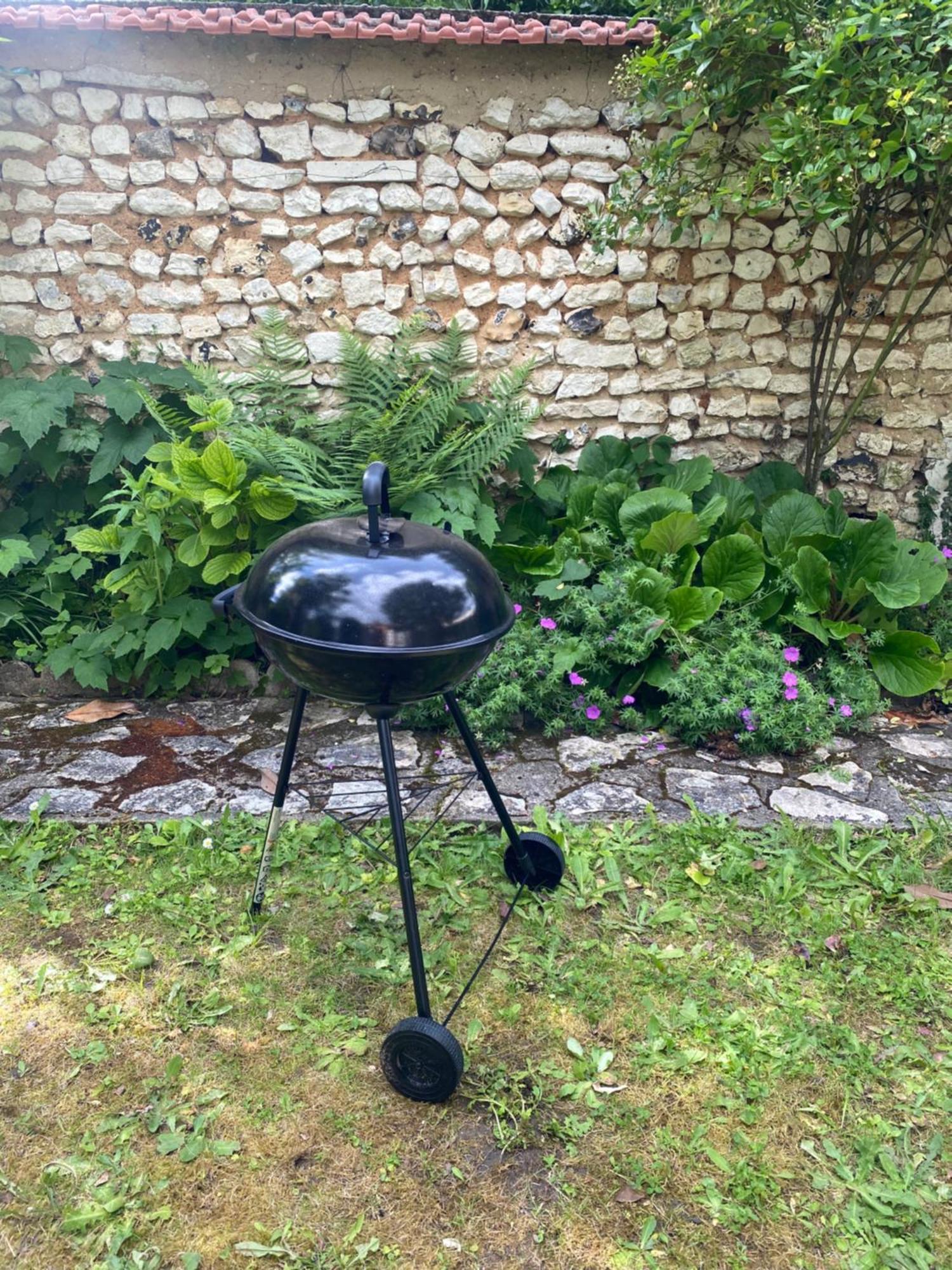 Holiday home Maison Familiale Au Coeur De La Vallee De L'eure *